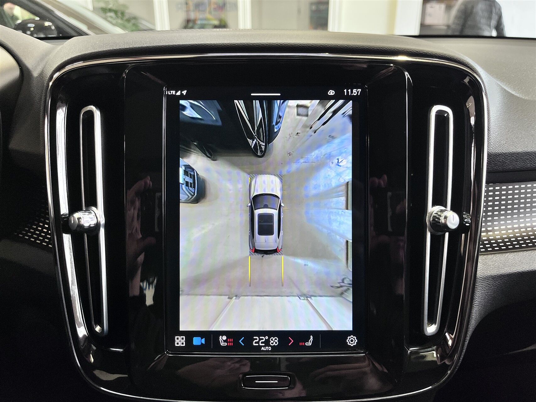 Billede af Volvo XC40 P8 Recharge Twin Pro AWD 408HK 5d Aut.