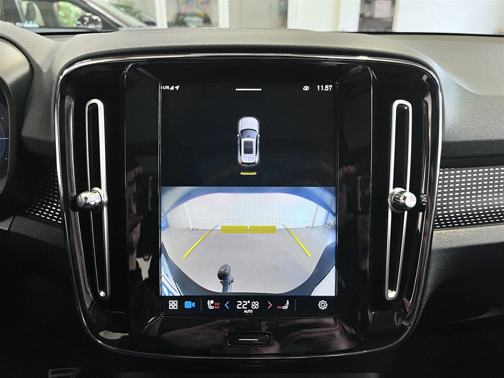 Billede af Volvo XC40 P8 Recharge Twin Pro AWD 408HK 5d Aut.