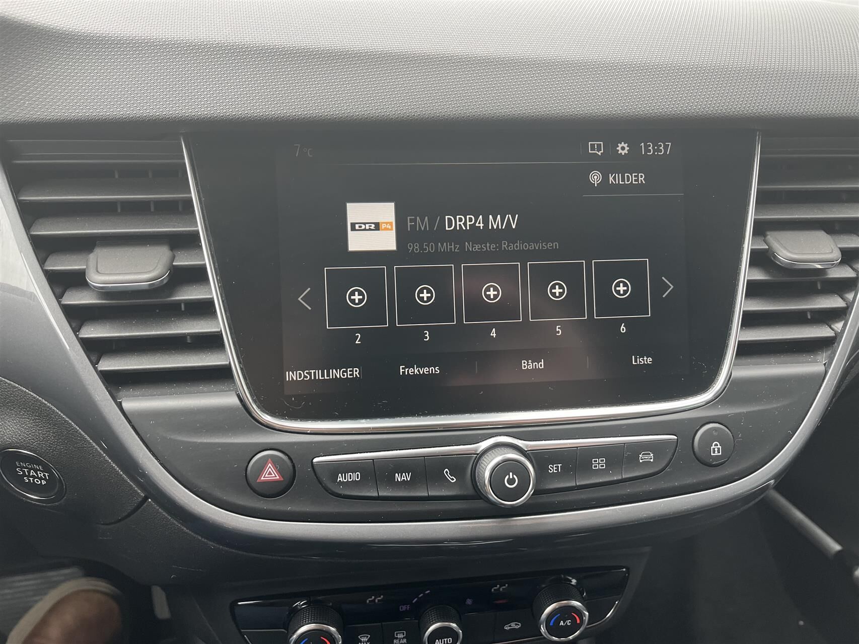 Billede af Opel Crossland 1,2 T Sport 130HK 5d 6g Aut.