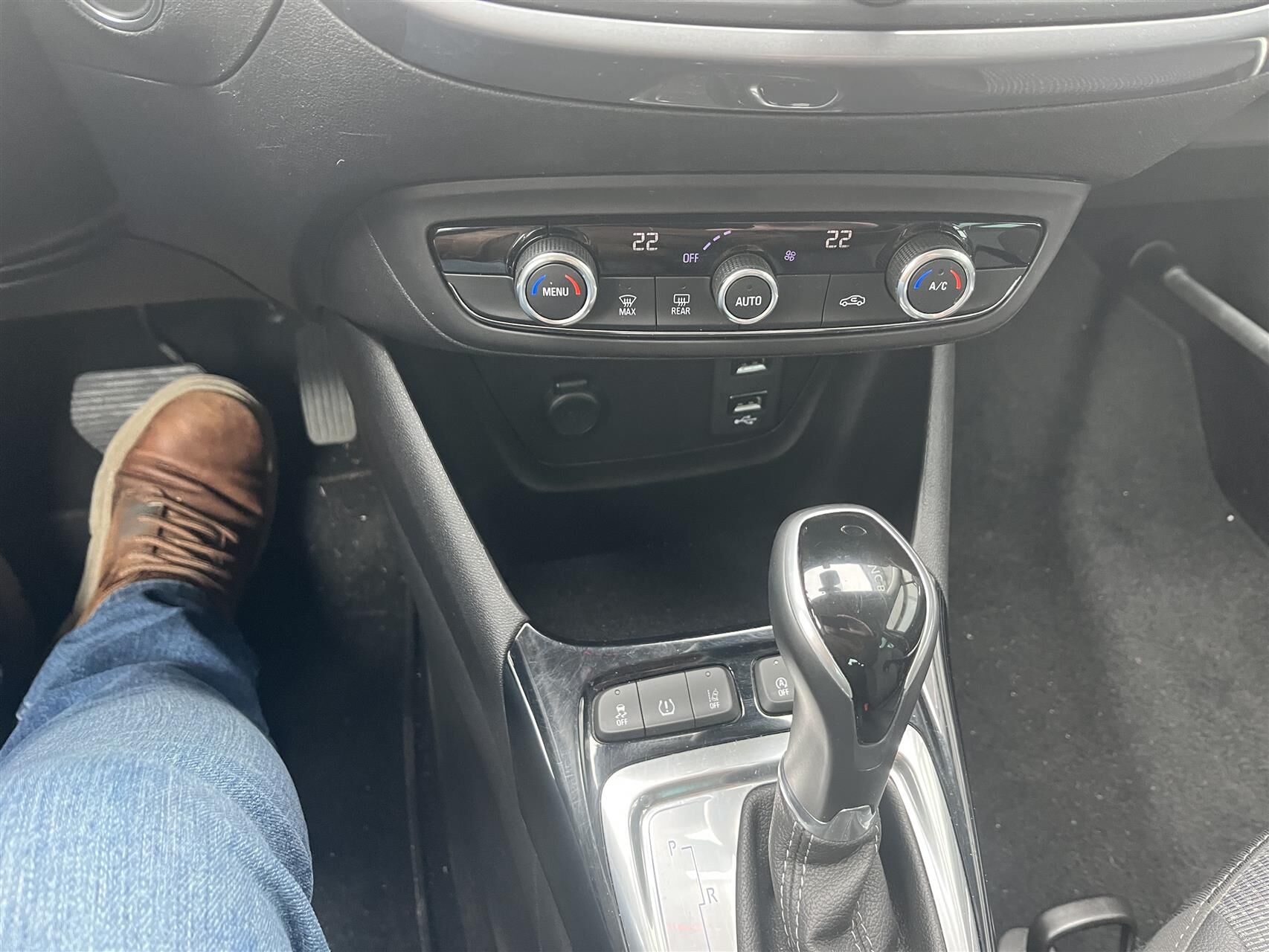 Billede af Opel Crossland 1,2 T Sport 130HK 5d 6g Aut.