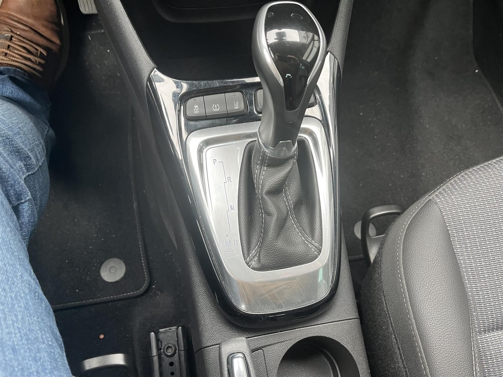 Billede af Opel Crossland 1,2 T Sport 130HK 5d 6g Aut.