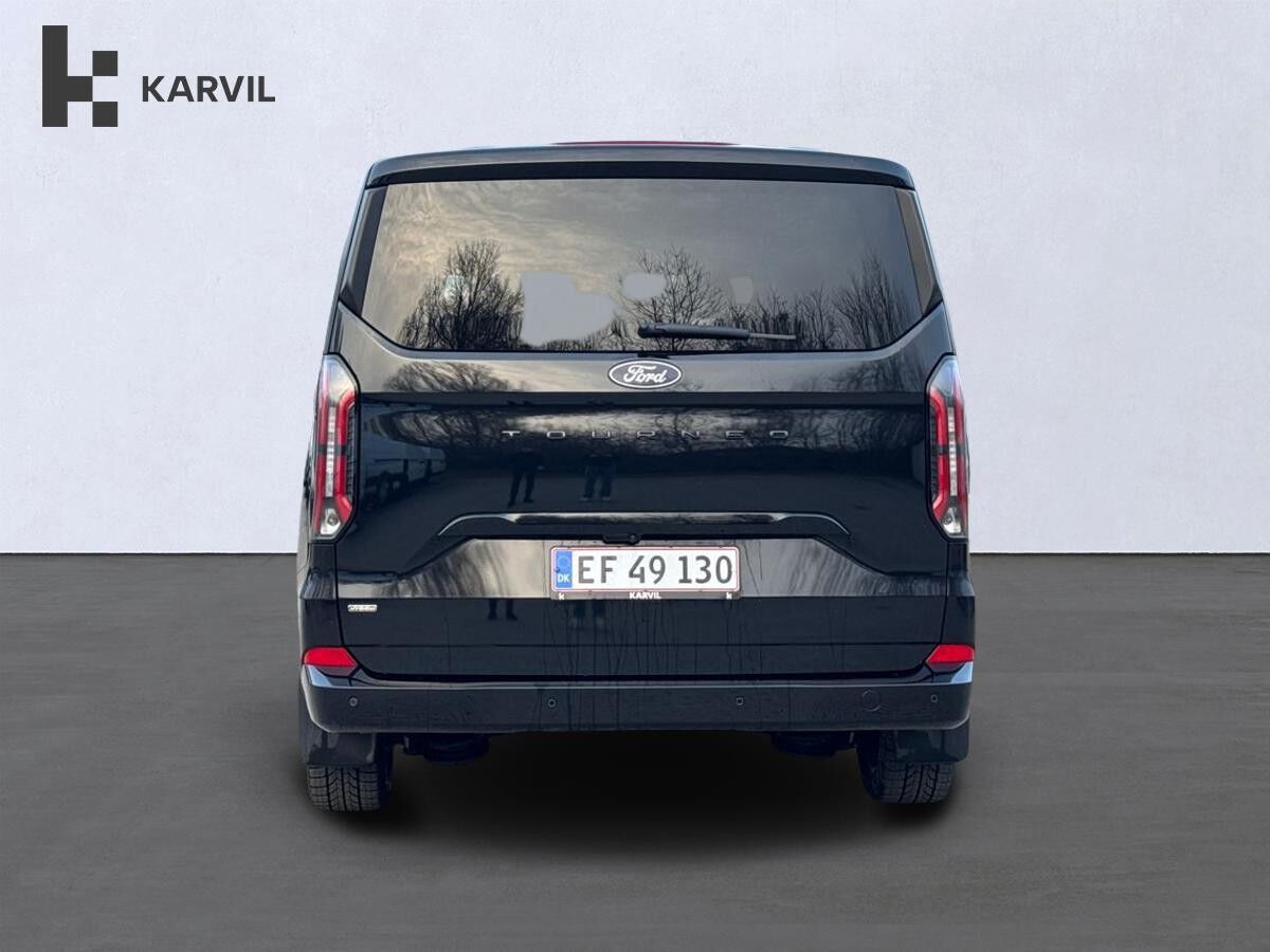 Billede af Ford Tourneo Custom 340 L2H1 2,5 Plugin-hybrid Titanium X CVT 233HK Aut.