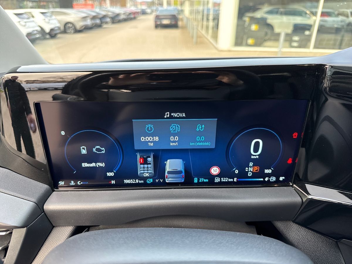 Billede af Ford Tourneo Custom 340 L2H1 2,5 Plugin-hybrid Titanium X CVT 233HK Aut.