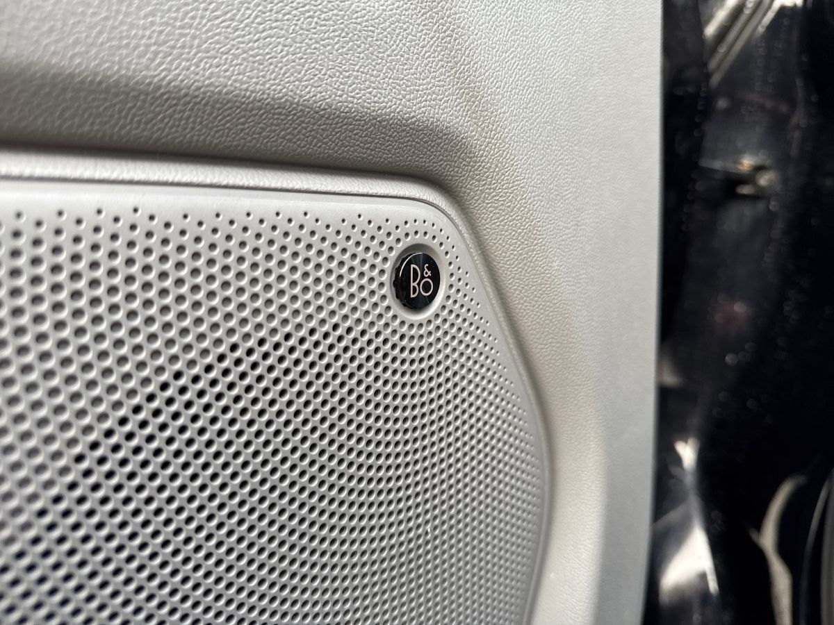 Billede af Ford Tourneo Custom 340 L2H1 2,5 Plugin-hybrid Titanium X CVT 233HK Aut.