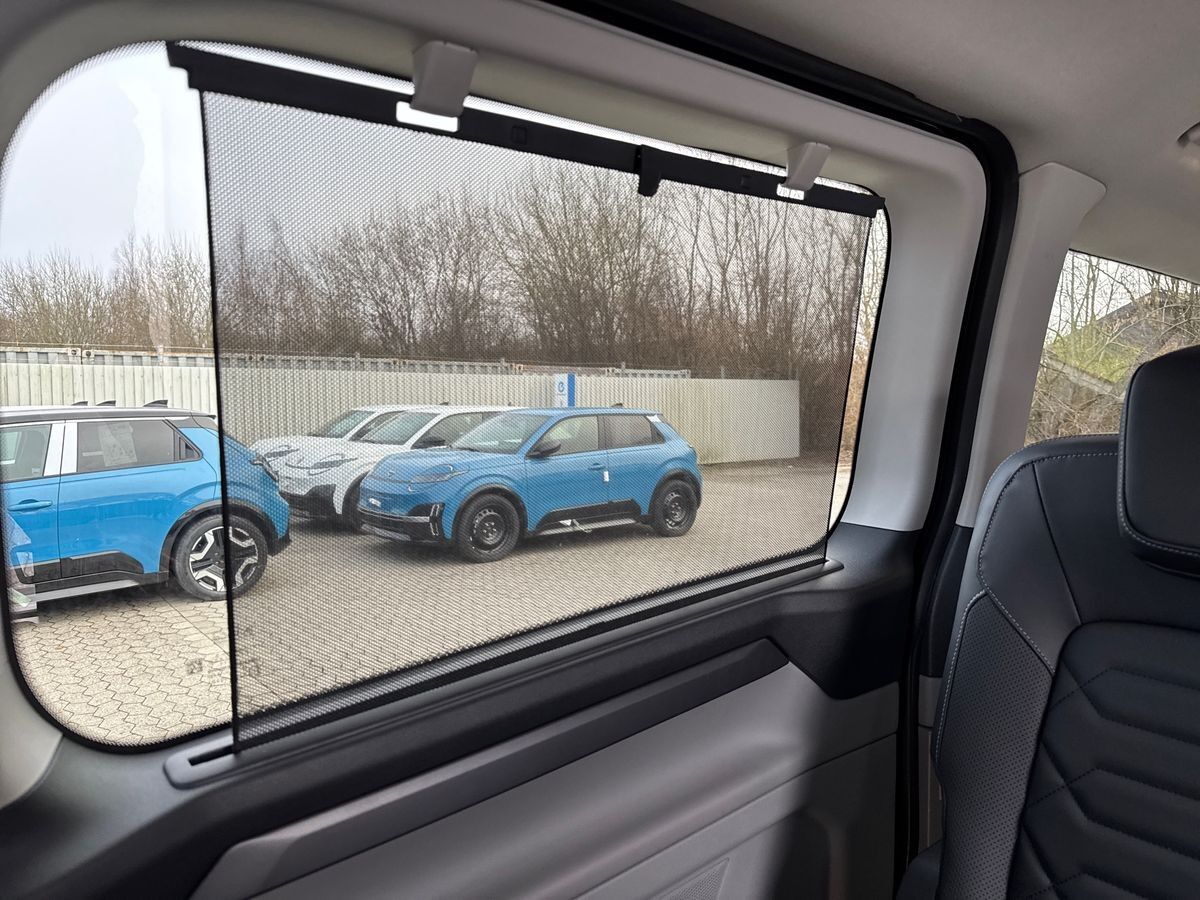 Billede af Ford Tourneo Custom 340 L2H1 2,5 Plugin-hybrid Titanium X CVT 233HK Aut.