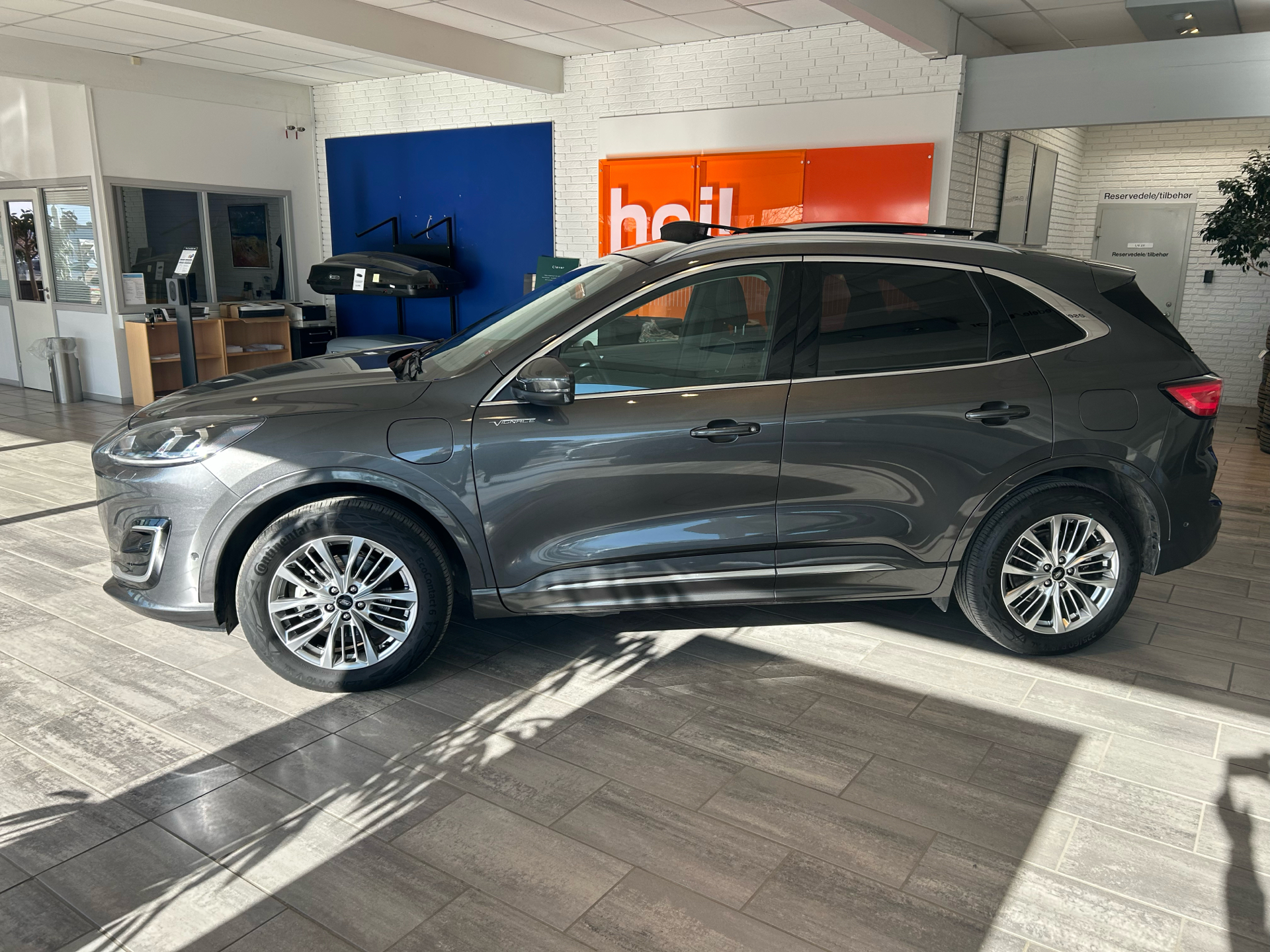 Billede af Ford Kuga 2,5 Plugin-hybrid Vignale CVT 225HK 5d Trinl. Gear