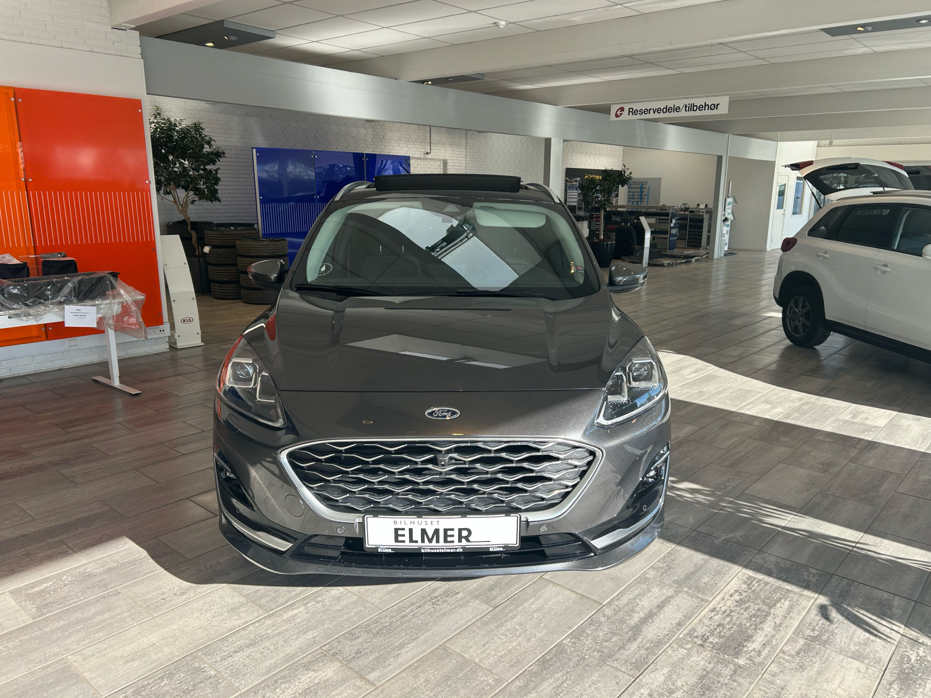 Billede af Ford Kuga 2,5 Plugin-hybrid Vignale CVT 225HK 5d Trinl. Gear