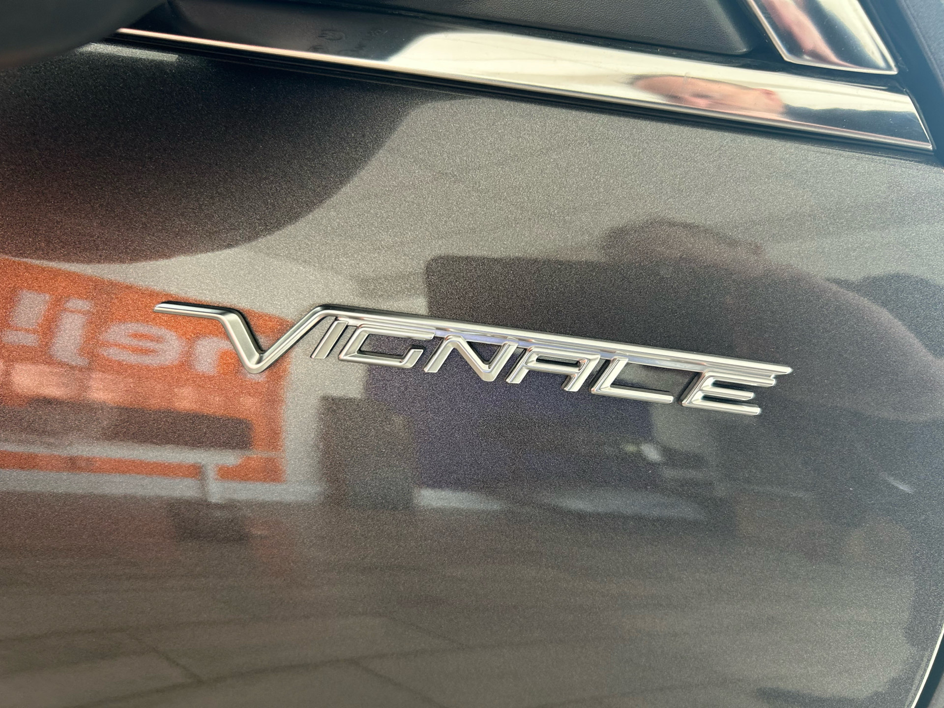 Billede af Ford Kuga 2,5 Plugin-hybrid Vignale CVT 225HK 5d Trinl. Gear