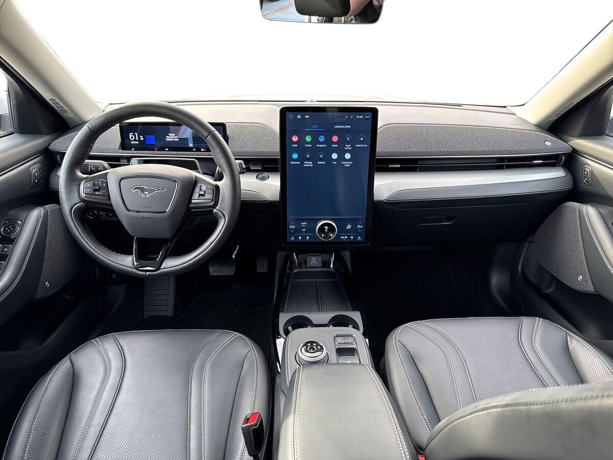 Billede af Ford Mustang Mach-E EL UR Premium 294HK 5d Aut.