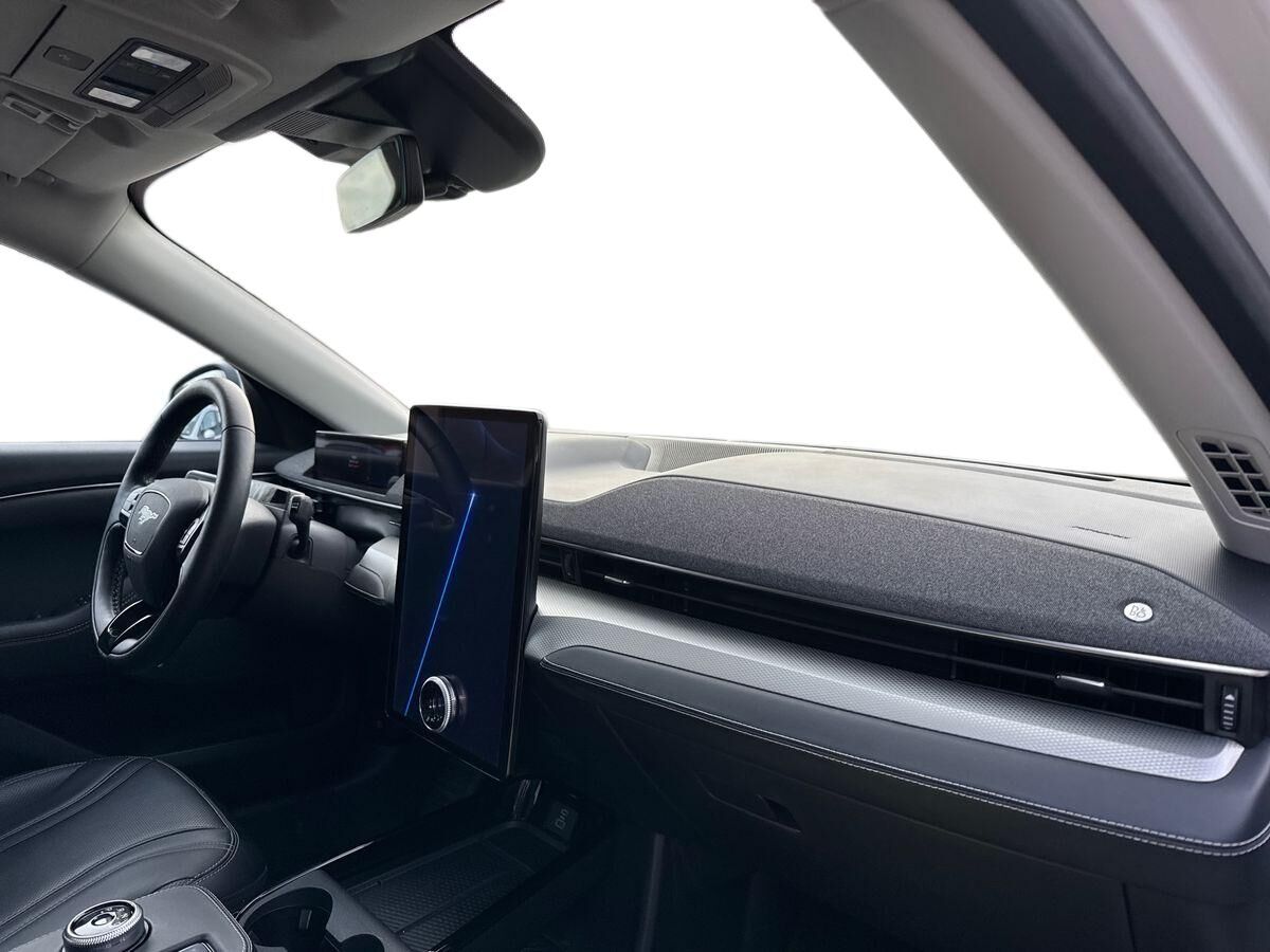 Billede af Ford Mustang Mach-E EL UR Premium 294HK 5d Aut.