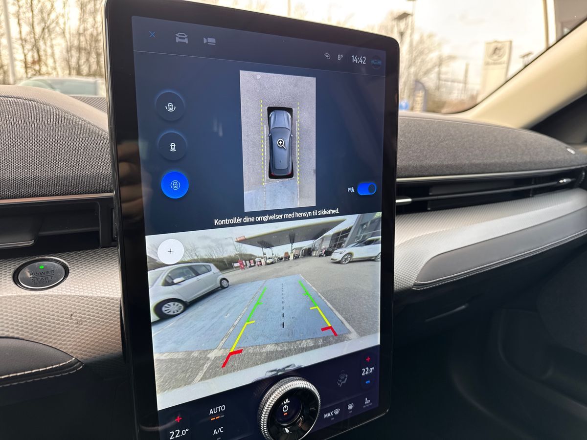 Billede af Ford Mustang Mach-E EL UR Premium 294HK 5d Aut.