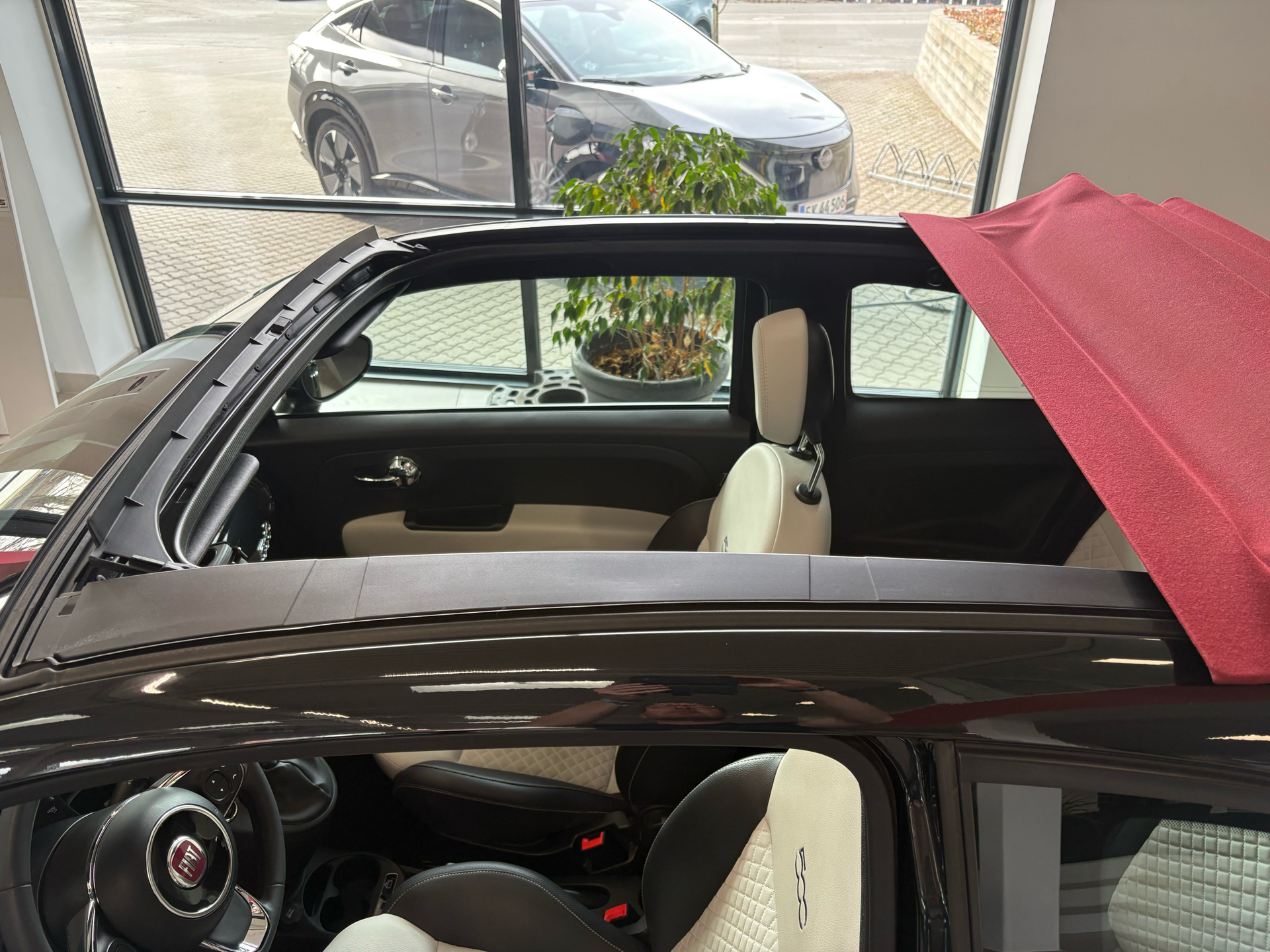 Billede af Fiat 500C 1,0 Mild hybrid DolceVita Pack 70HK Cabr. 6g