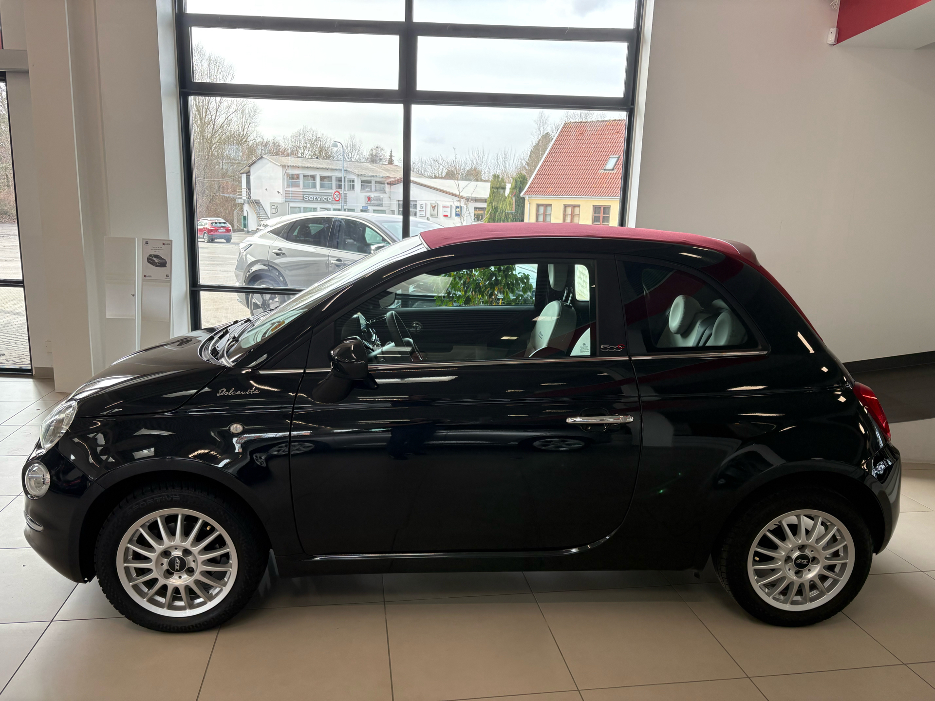 Billede af Fiat 500C 1,0 Mild hybrid DolceVita Pack 70HK Cabr. 6g