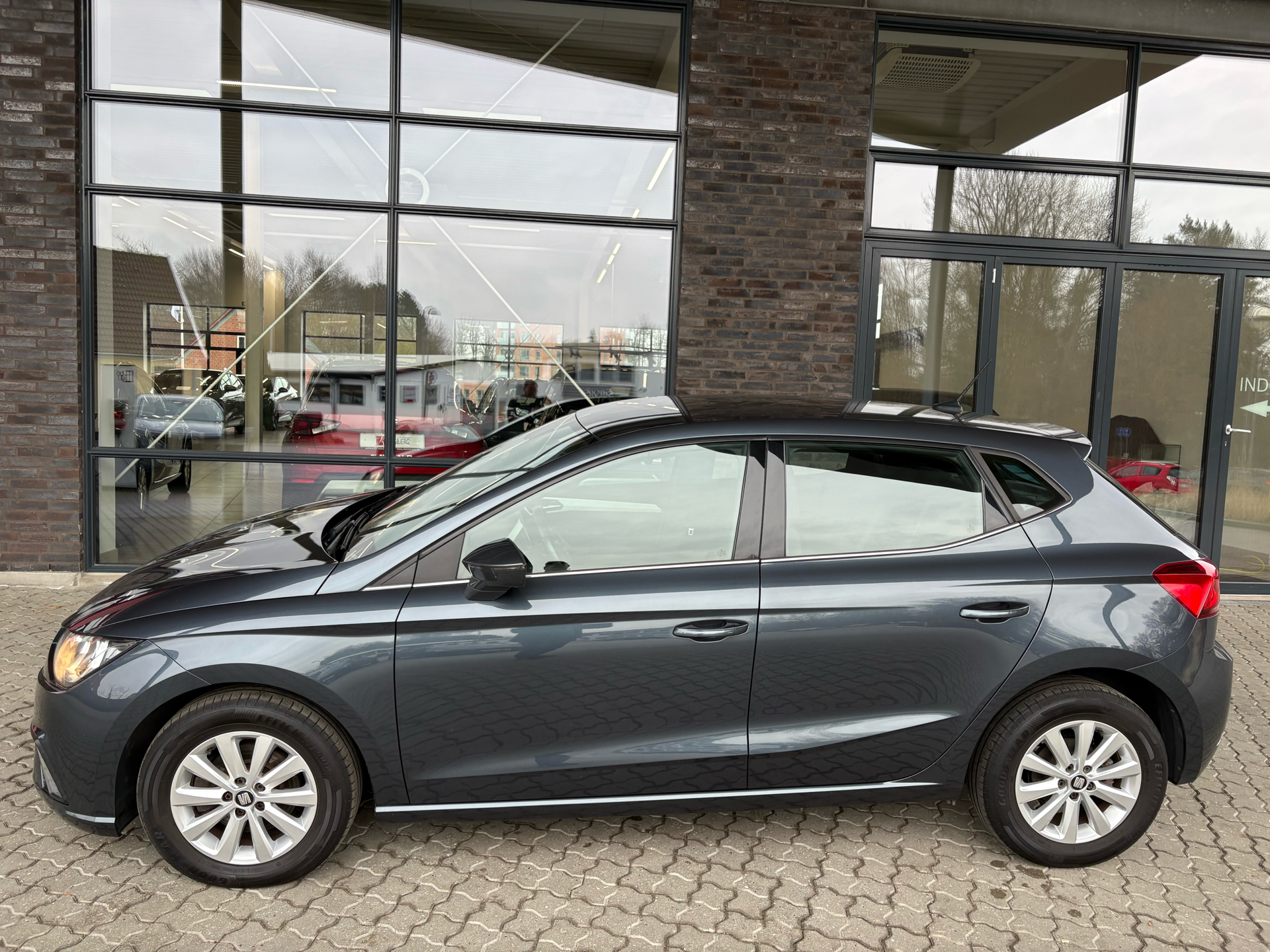 Billede af Seat Ibiza 1,0 TSI Xcellence DSG 110HK 5d 7g Aut.