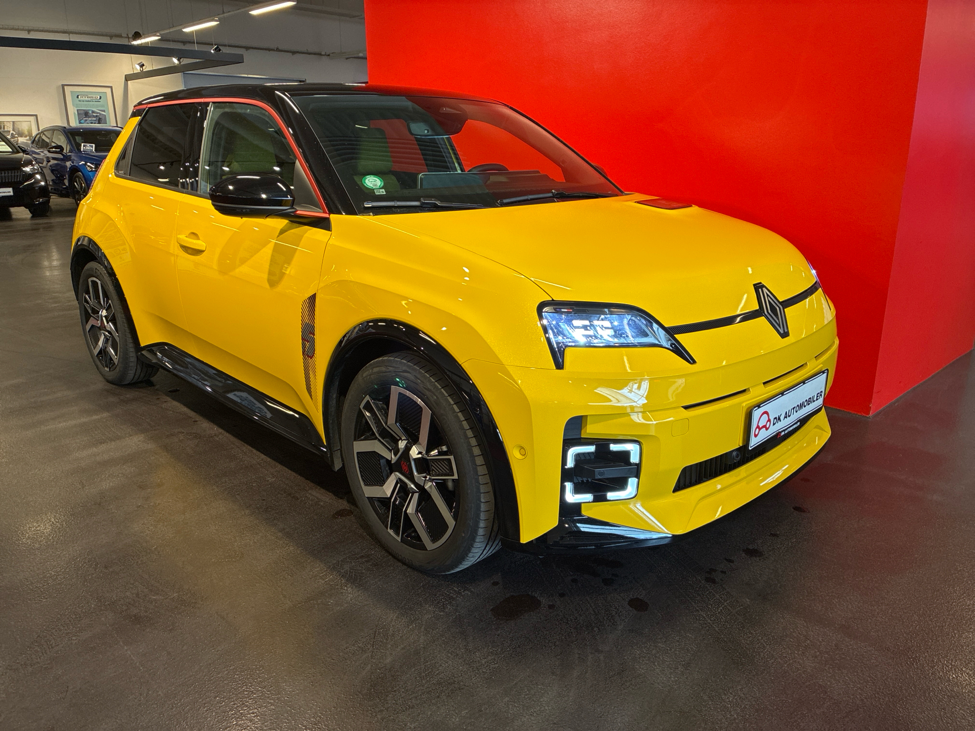 Billede af Renault R5 EL Iconic 150HK 5d Aut.