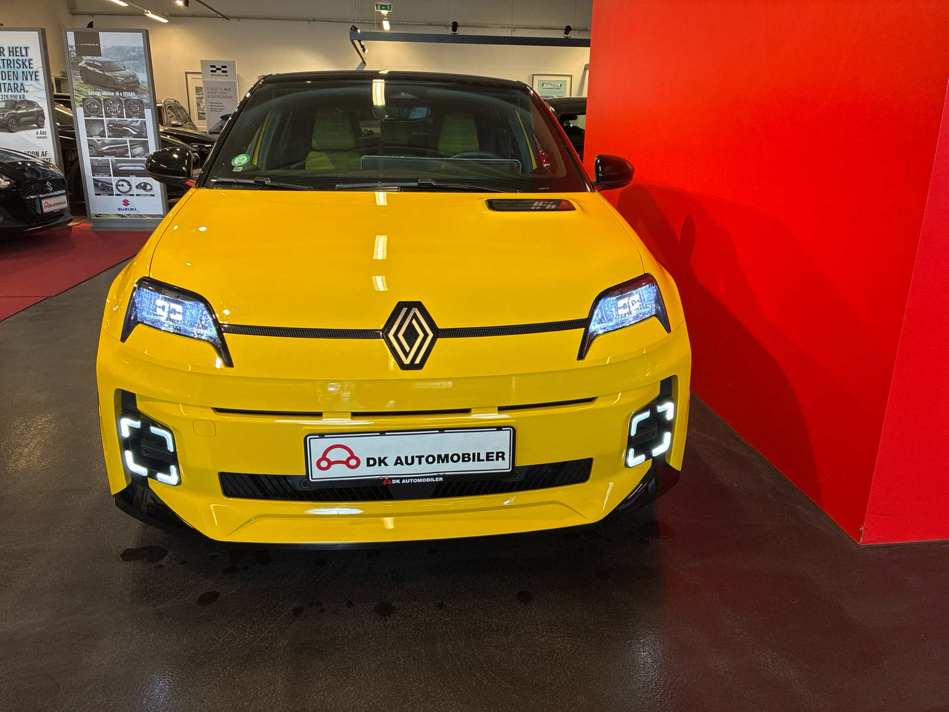 Billede af Renault R5 EL Iconic 150HK 5d Aut.