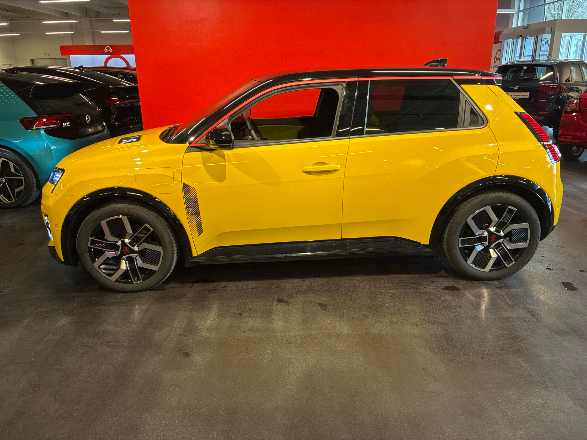 Billede af Renault R5 EL Iconic 150HK 5d Aut.