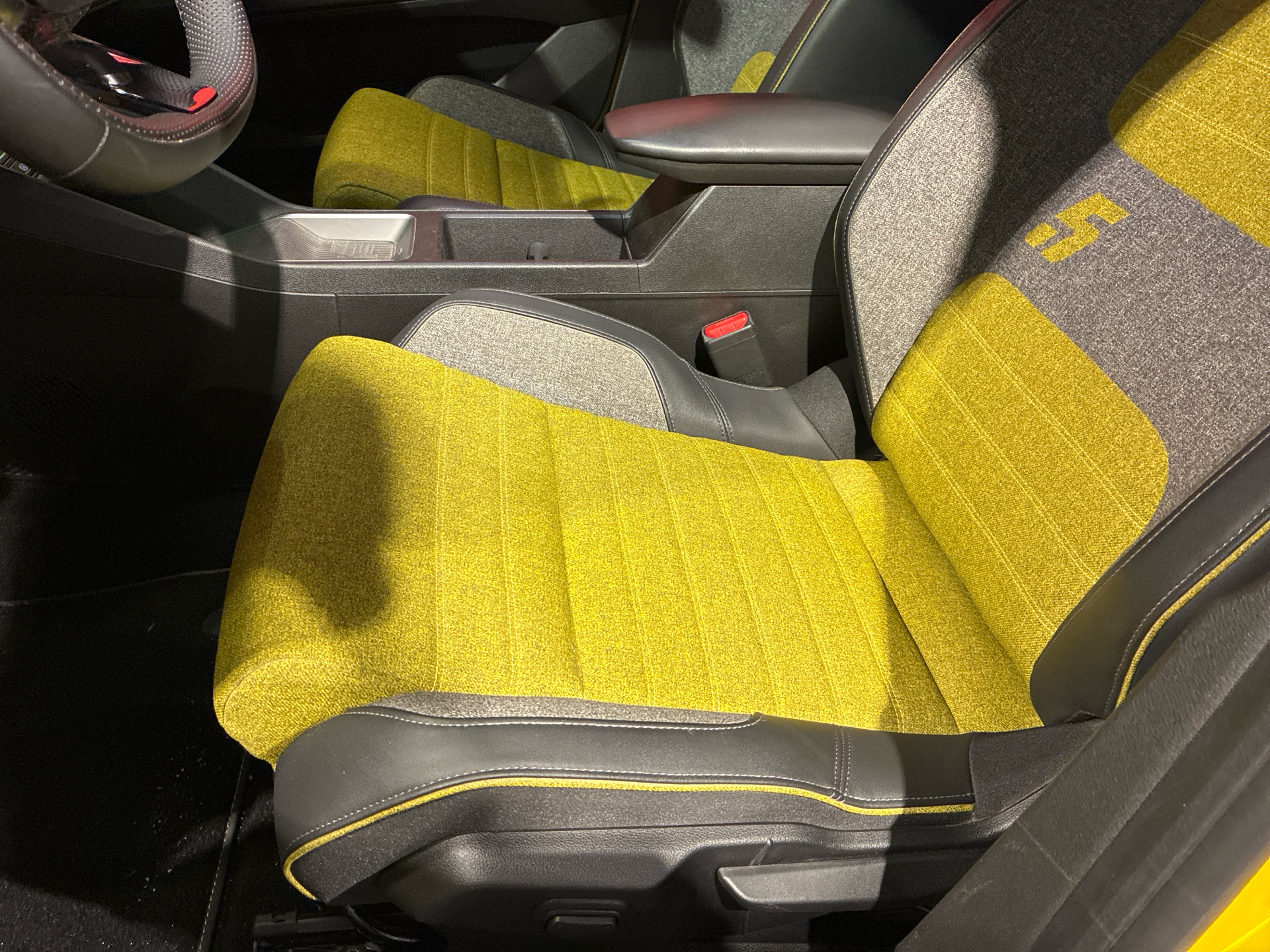 Billede af Renault R5 EL Iconic 150HK 5d Aut.