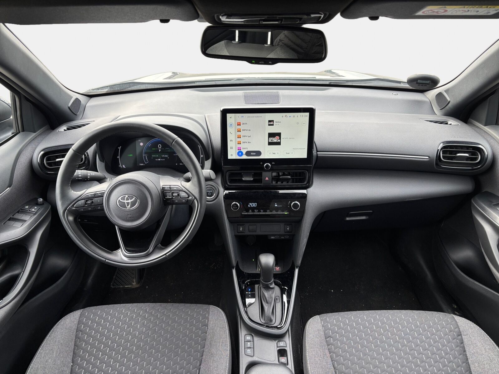 Billede af Toyota Yaris Cross 1,5 Hybrid Style Comfort 116HK 5d Trinl. Gear