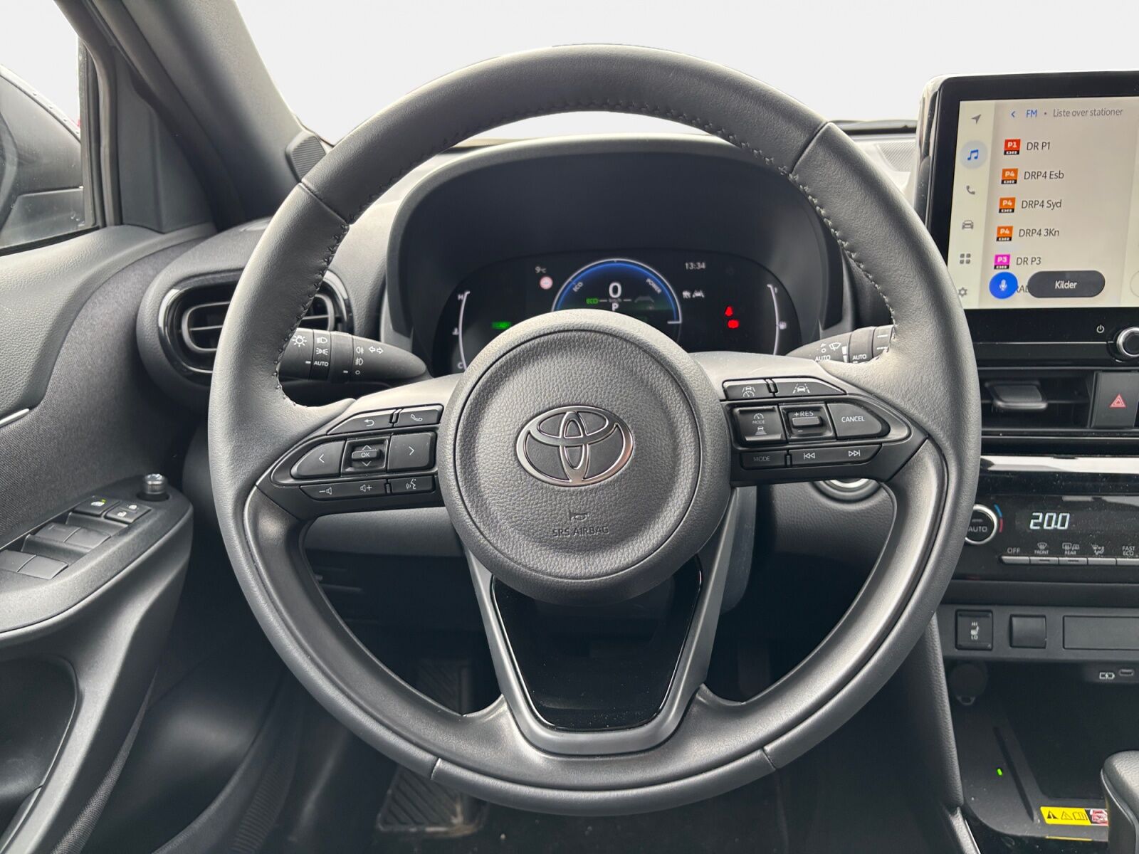 Billede af Toyota Yaris Cross 1,5 Hybrid Style Comfort 116HK 5d Trinl. Gear