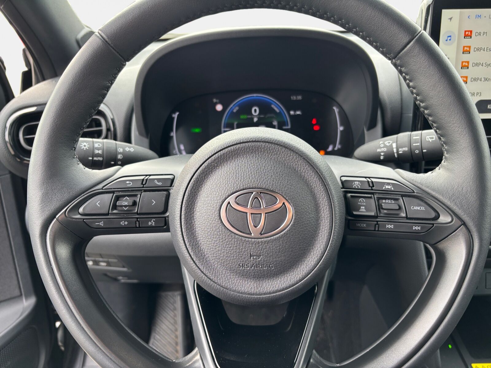 Billede af Toyota Yaris Cross 1,5 Hybrid Style Comfort 116HK 5d Trinl. Gear