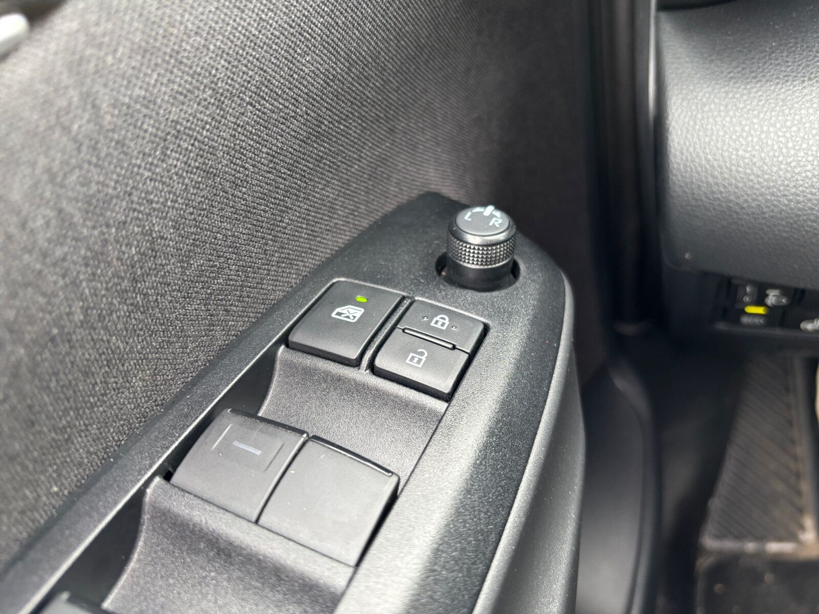 Billede af Toyota Yaris Cross 1,5 Hybrid Style Comfort 116HK 5d Trinl. Gear