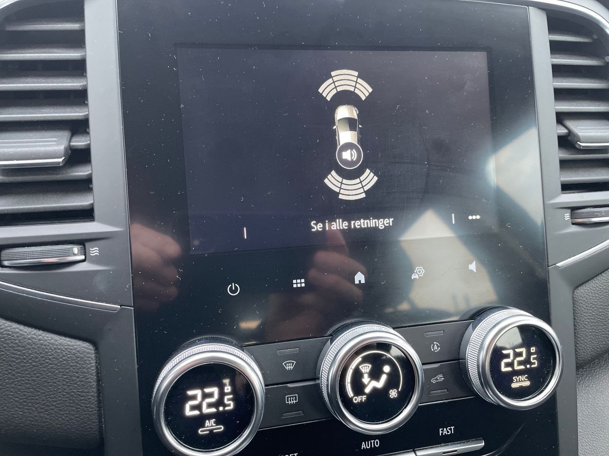 Billede af Renault Mégane Sport Tourer 1,6 E-TECH  Plugin-hybrid Zen 160HK Stc Aut.