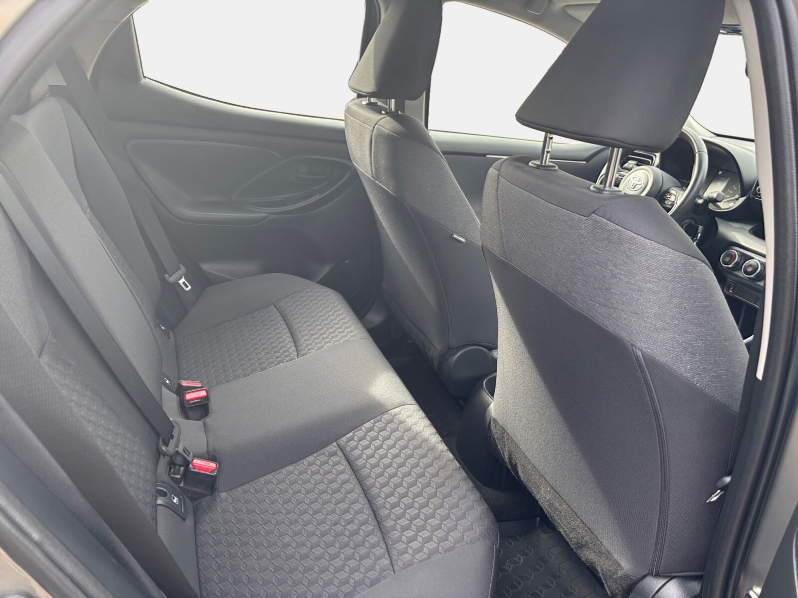 Billede af Toyota Yaris 1,0 VVT-I Active 72HK 5d