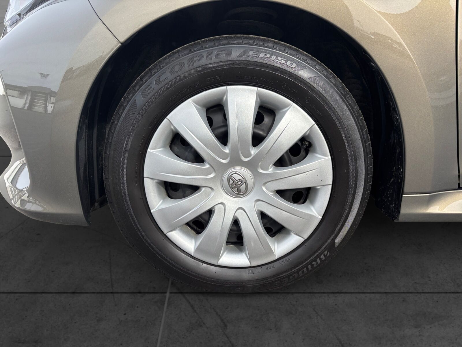 Billede af Toyota Yaris 1,0 VVT-I Active 72HK 5d