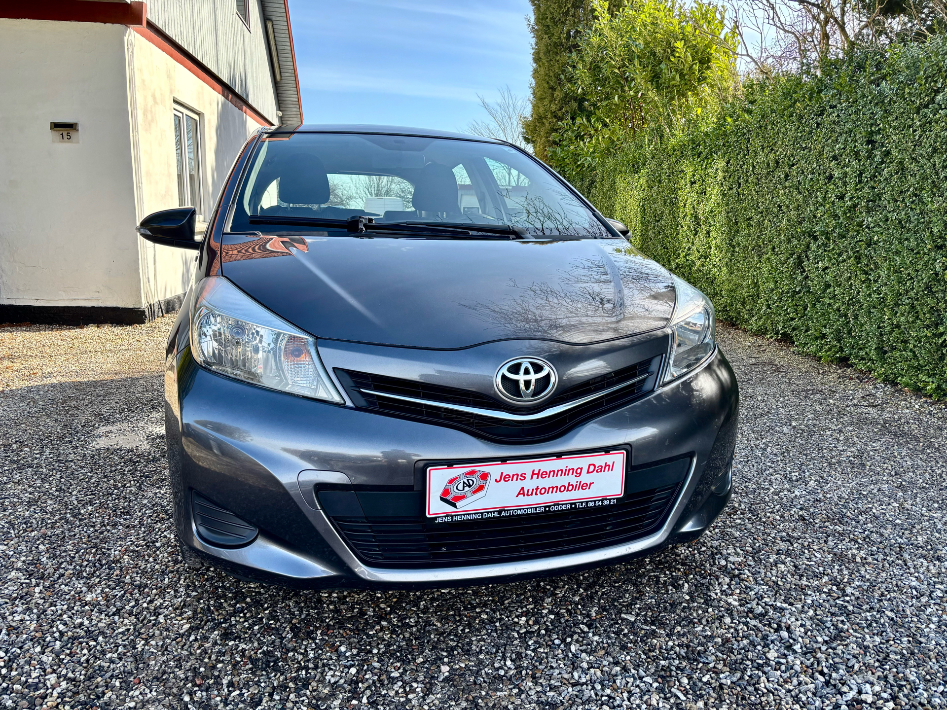 Billede af Toyota Yaris 1,0 VVT-I T2 Touch Air 69HK 5d