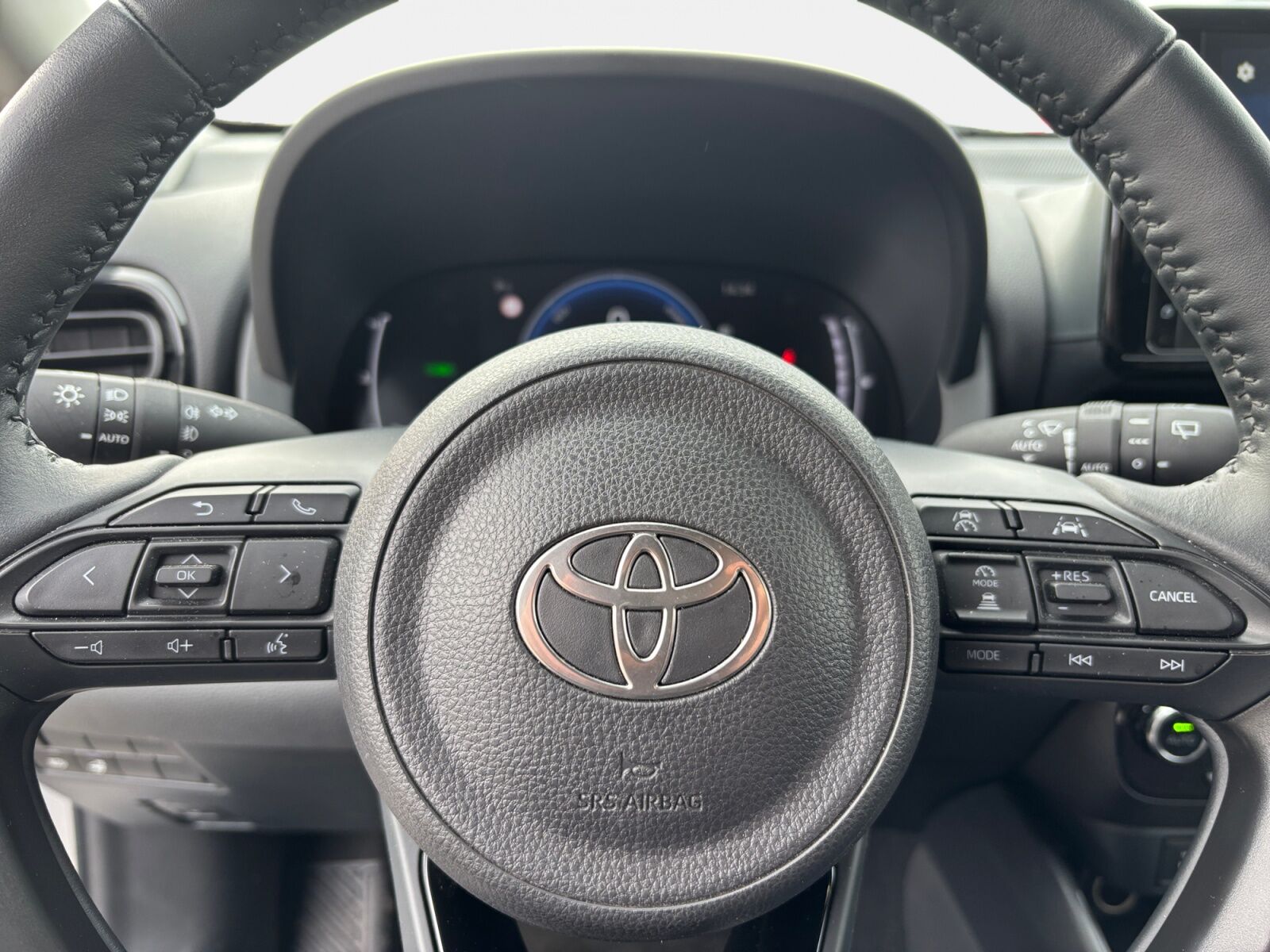 Billede af Toyota Yaris 1,5 Hybrid Style Technology 116HK 5d Trinl. Gear