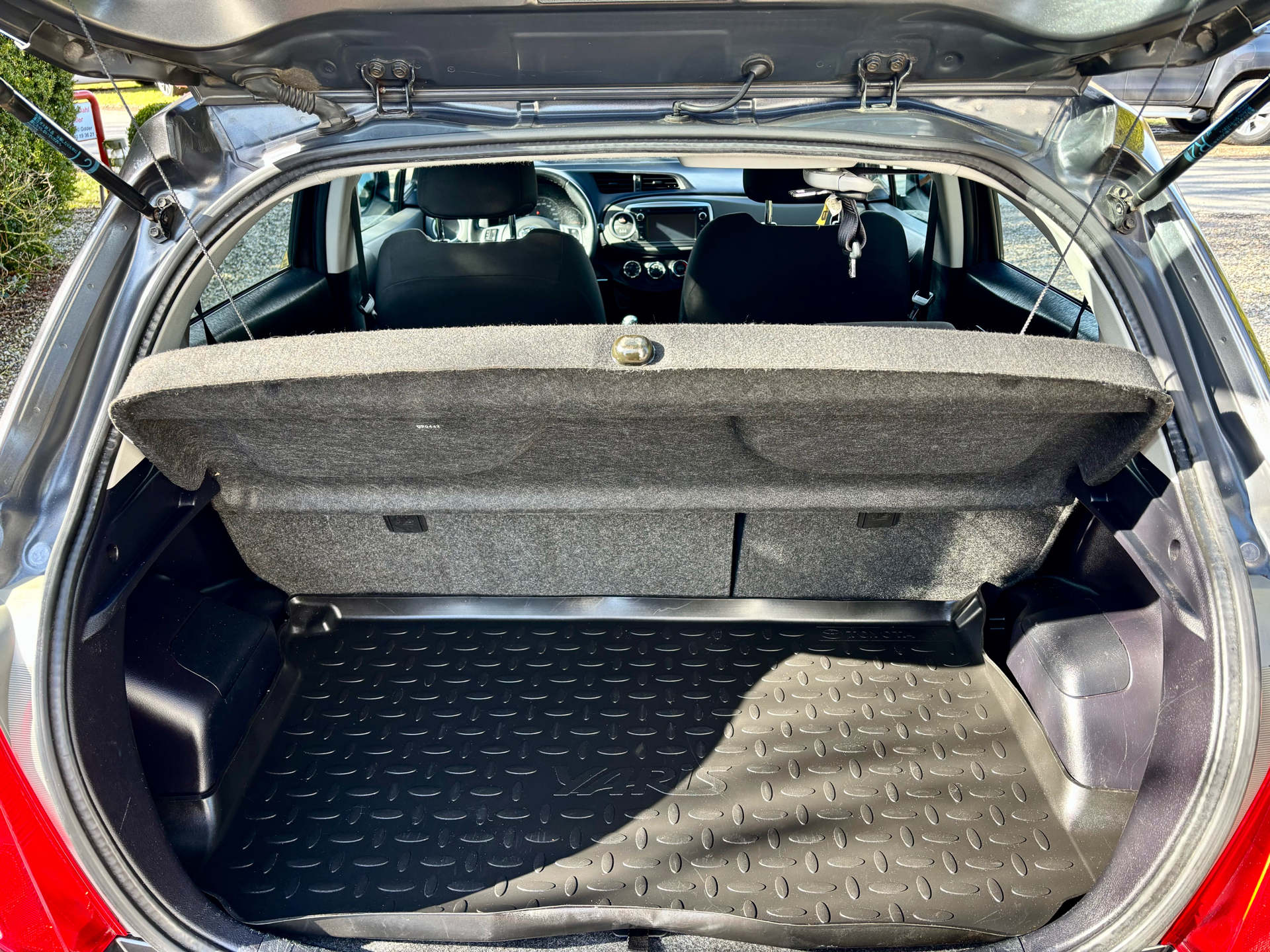 Billede af Toyota Yaris 1,0 VVT-I T2 Touch Air 69HK 5d