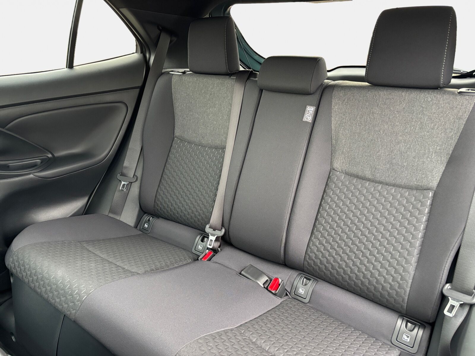 Billede af Toyota Yaris Cross 1,5 Hybrid Style Comfort 116HK 5d Trinl. Gear