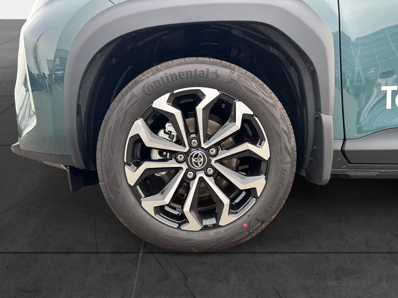 Billede af Toyota Yaris Cross 1,5 Hybrid Style Comfort 116HK 5d Trinl. Gear