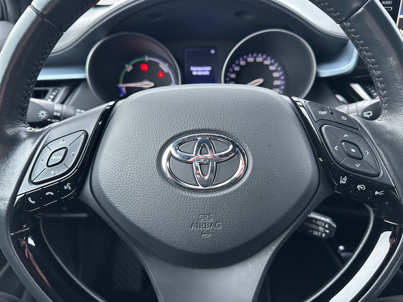 Billede af Toyota C-HR 2,0 Hybrid C-LUB Premium Multidrive S 184HK 5d Aut.