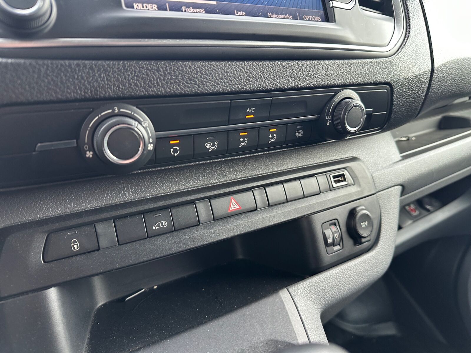 Billede af Toyota Proace Medium 1,5 D Comfort 120HK Van 6g