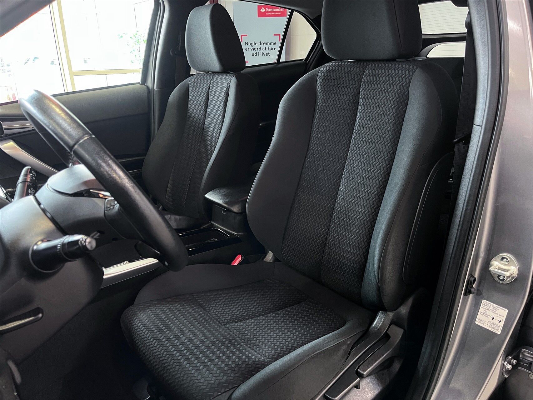 Billede af Mitsubishi Eclipse Cross 1,5 T-Mivec Invite+ CVT 163HK 5d 8g Aut.