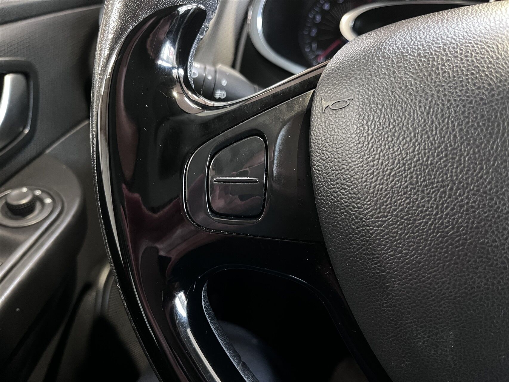 Billede af Renault Clio Sport Tourer 0,9 Energy TCe Expression 90HK Stc