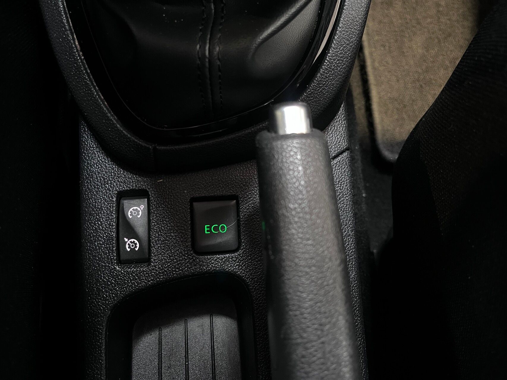 Billede af Renault Clio Sport Tourer 0,9 Energy TCe Expression 90HK Stc