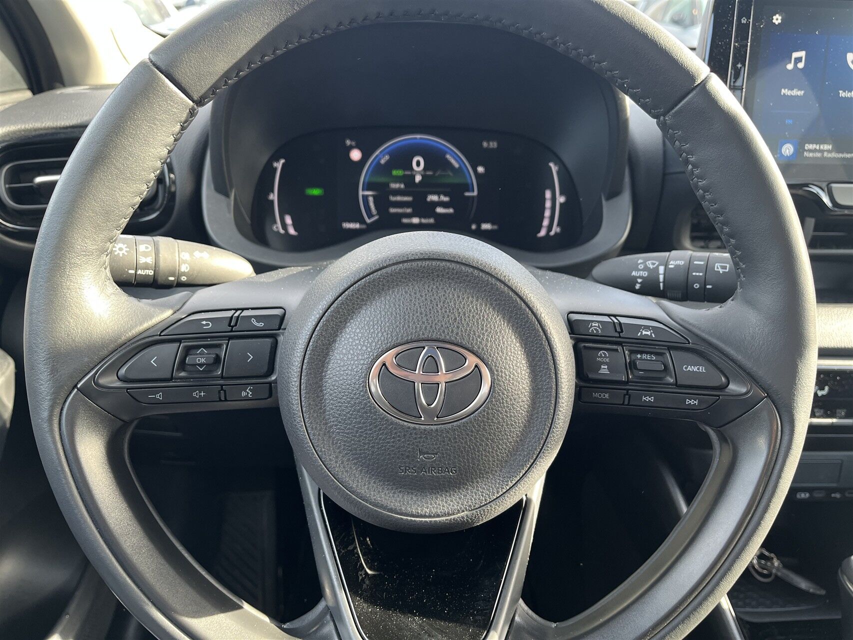 Billede af Toyota Yaris 1,5 Hybrid Style Comfort 116HK 5d Trinl. Gear