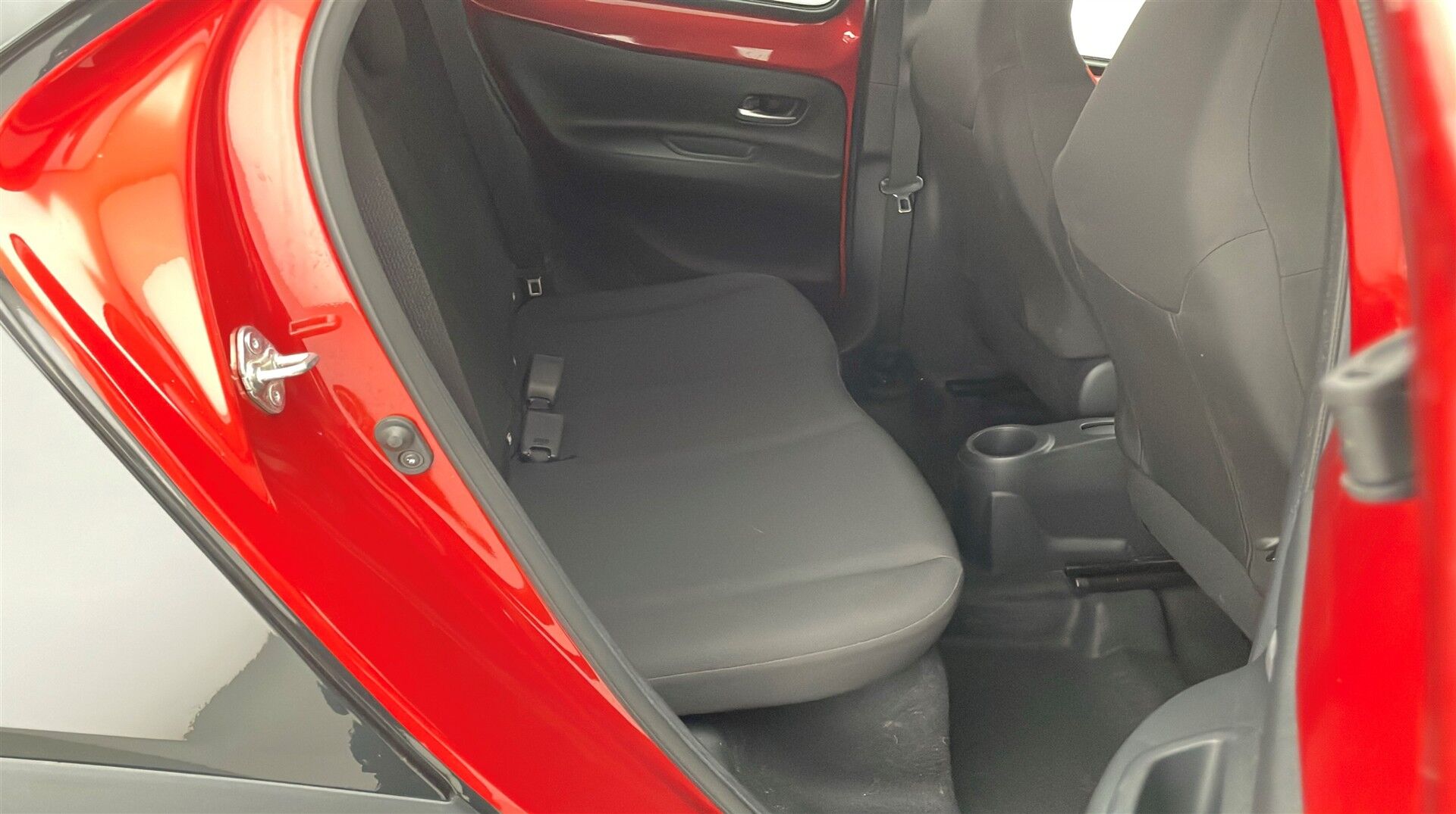 Billede af Toyota Aygo X 1,0 VVT-I Pulse 72HK 5d Aut.