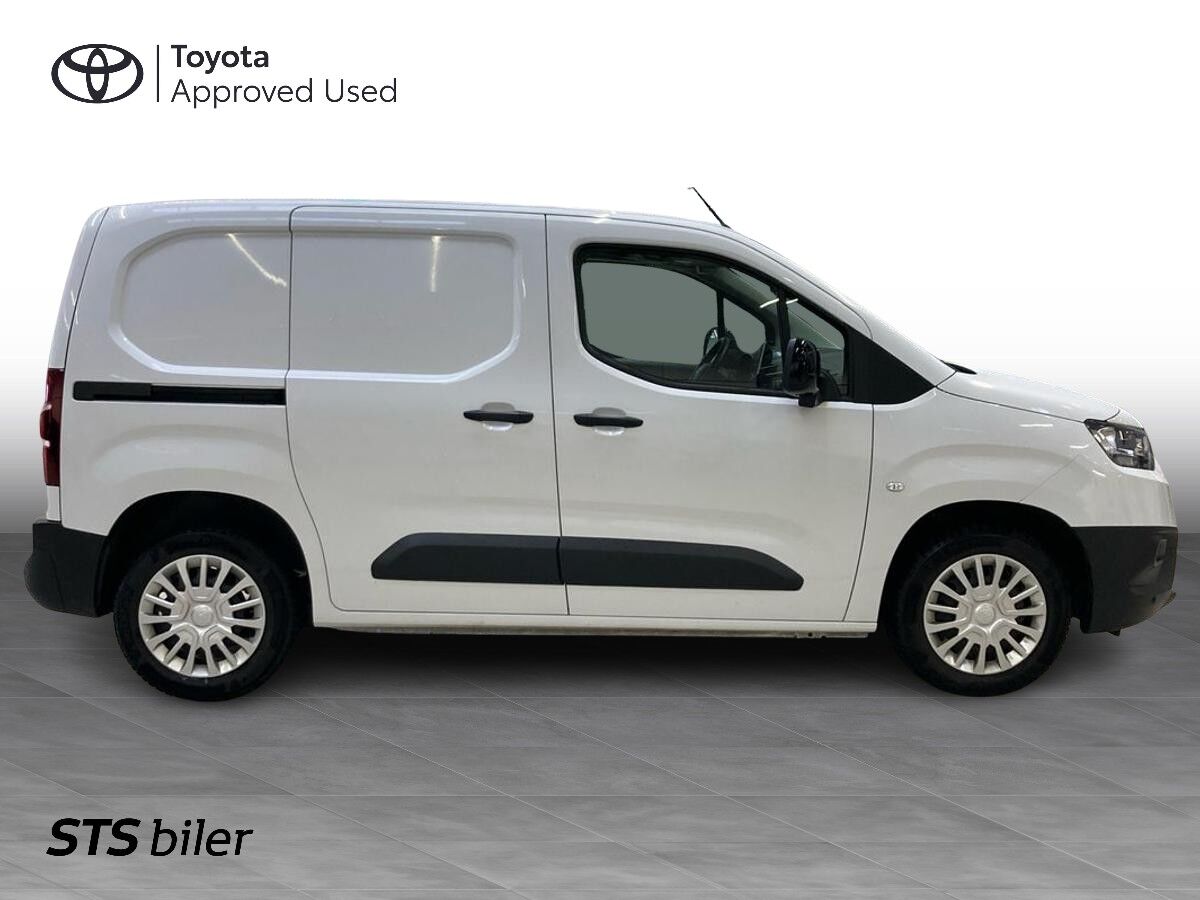 Billede af Toyota Proace City Medium 1,5 D Comfort 102HK Van