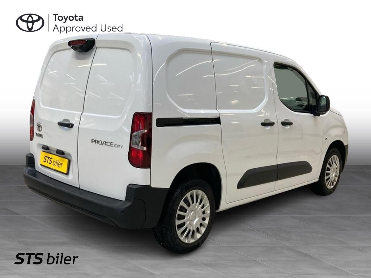 Billede af Toyota Proace City Medium 1,5 D Comfort 102HK Van