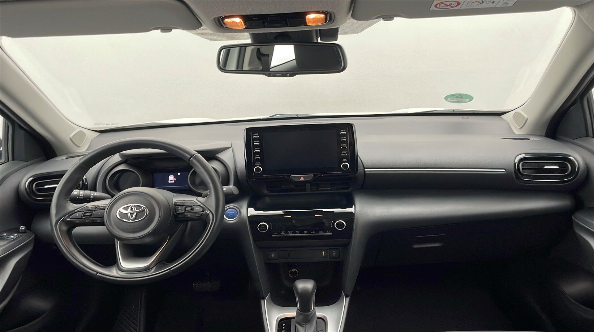 Billede af Toyota Yaris Cross 1,5 Hybrid Active 116HK 5d Trinl. Gear