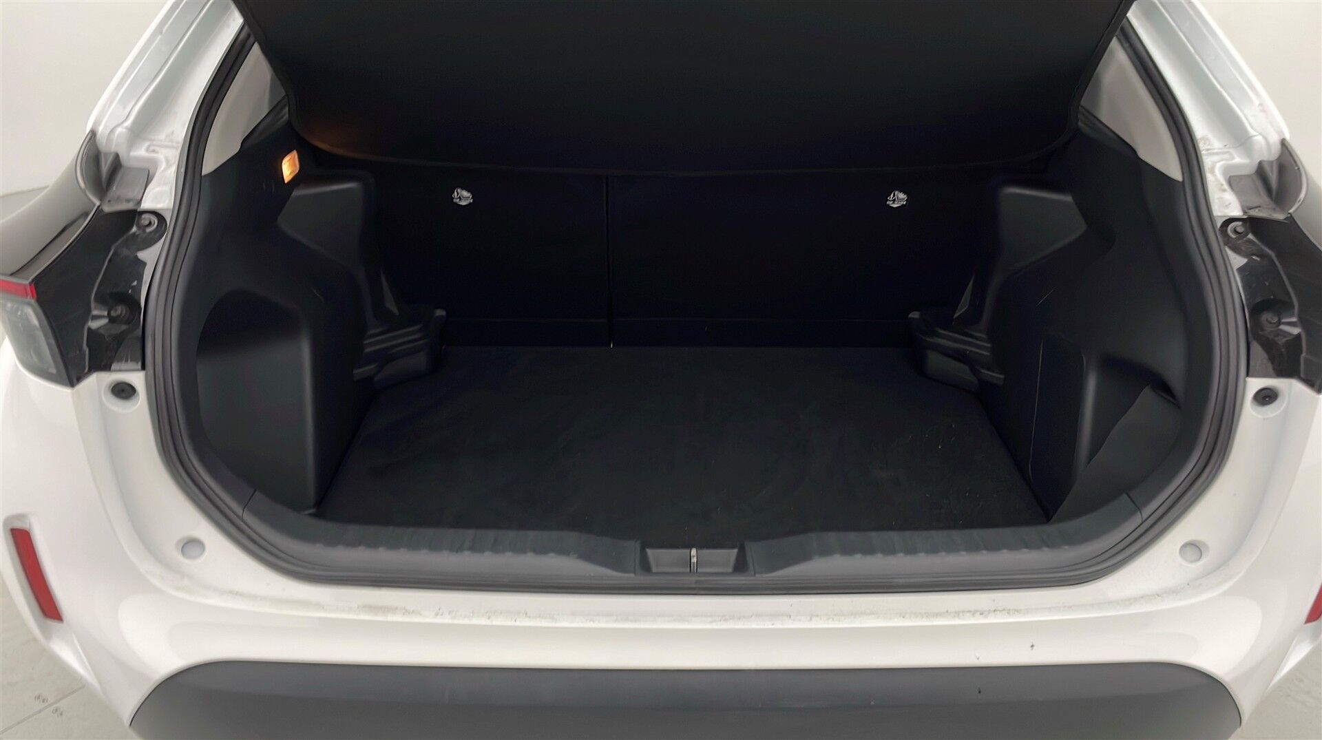 Billede af Toyota Yaris Cross 1,5 Hybrid Active 116HK 5d Trinl. Gear