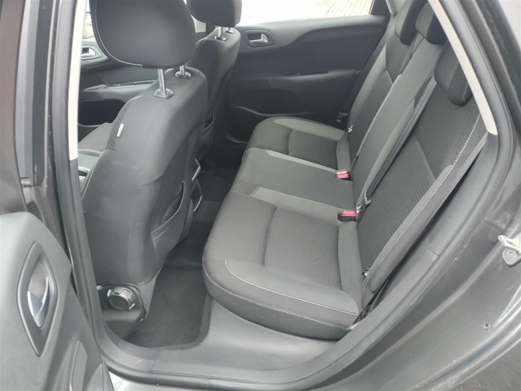 Billede af Citroën C4 1,6 Blue HDi Feel start/stop 100HK 5d