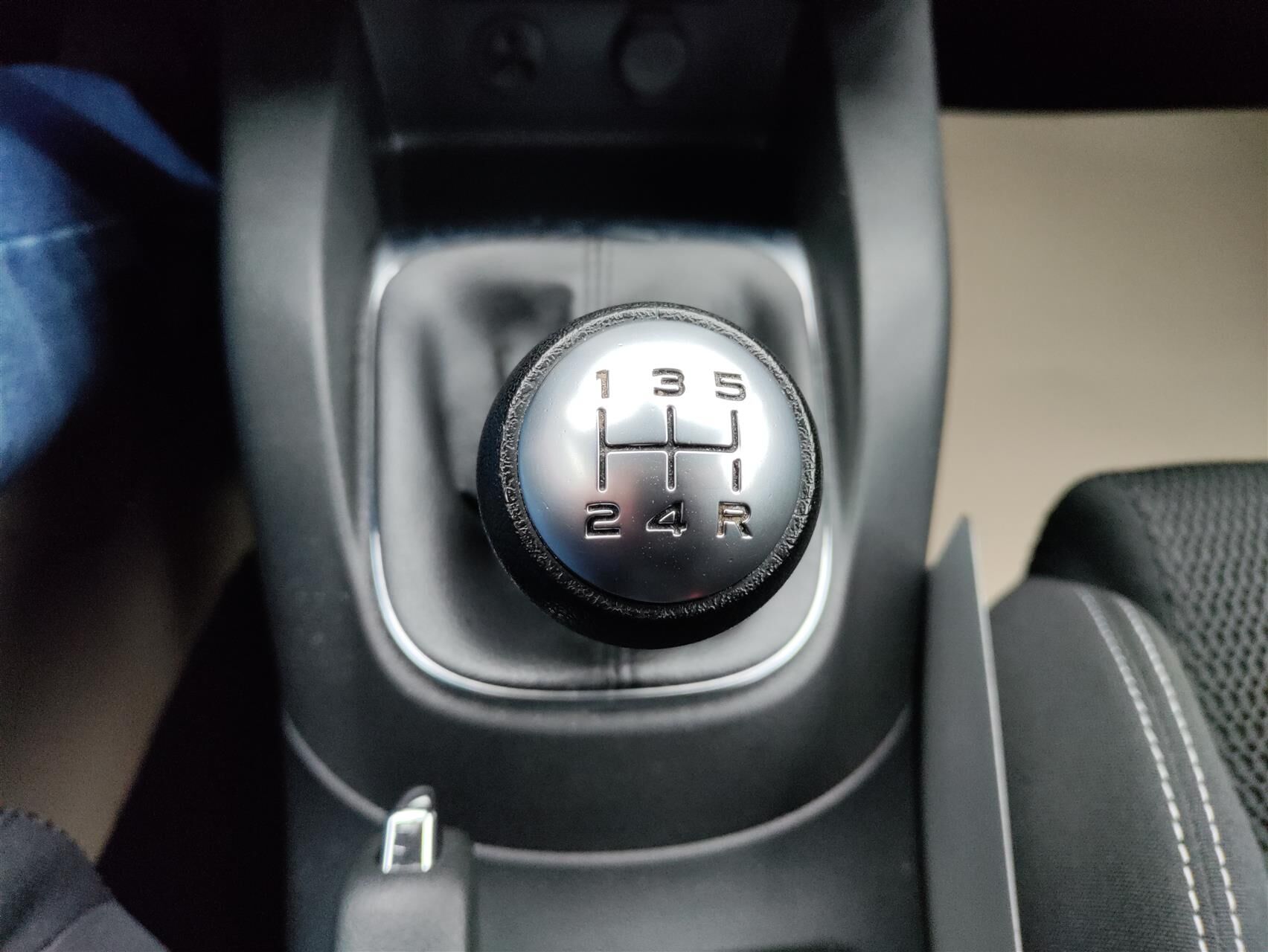 Billede af Citroën C4 1,6 Blue HDi Feel start/stop 100HK 5d