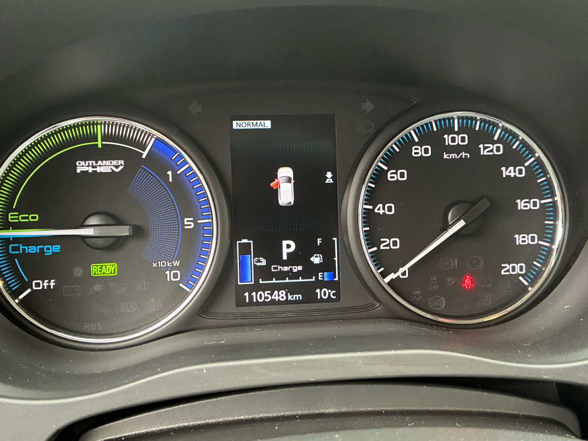 Billede af Mitsubishi Outlander 2,4 PHEV  Plugin-hybrid Invite 4WD 224HK 5d 6g Trinl. Gear