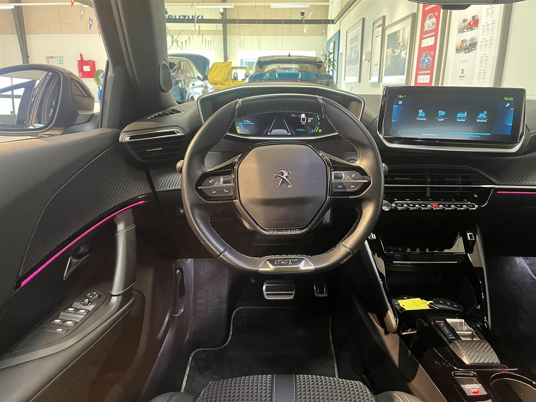 Billede af Peugeot e-2008 EL GT Sky 136HK 5d Aut.