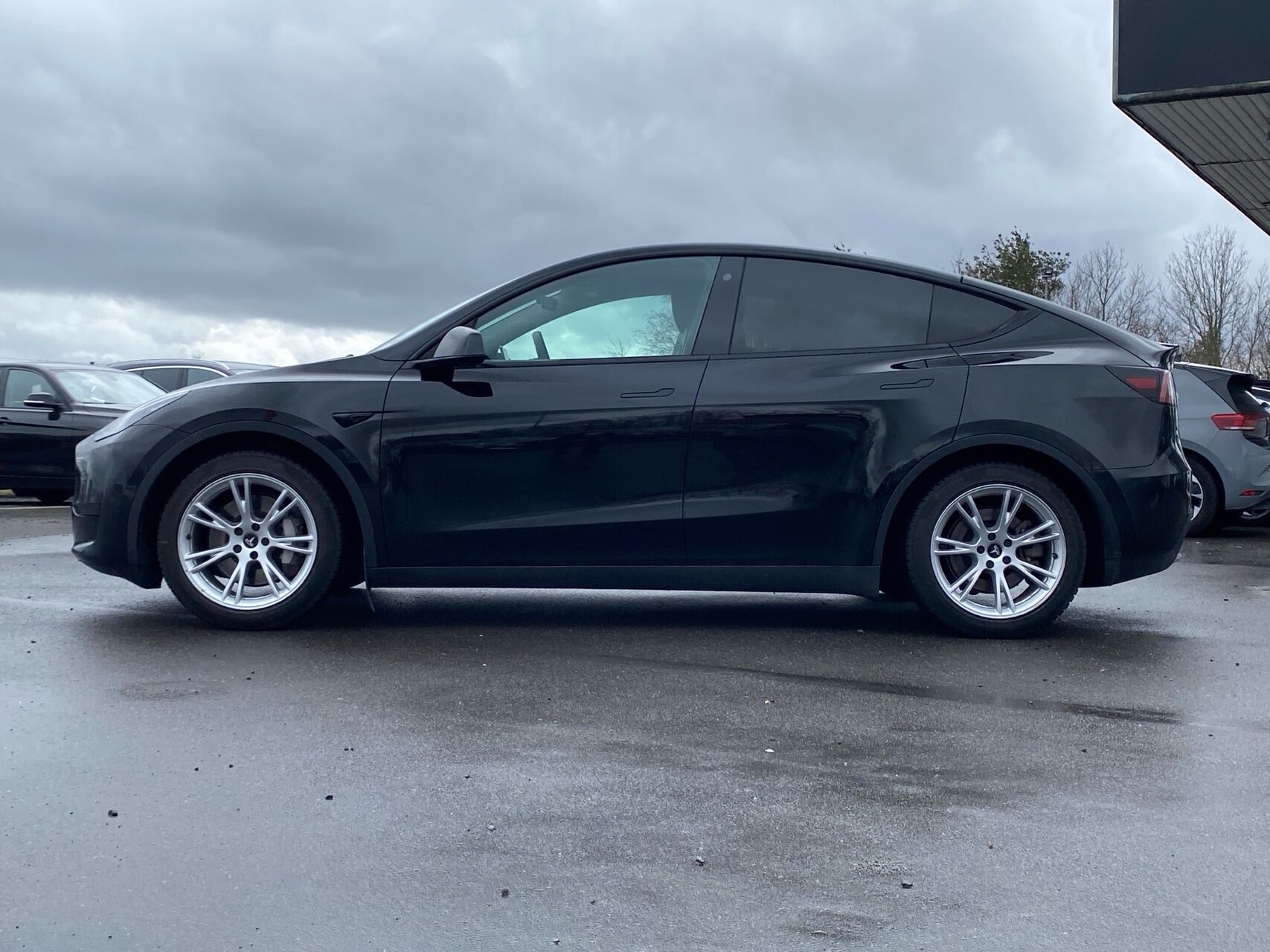 Billede af Tesla Model Y EL RWD 299HK 5d Aut.